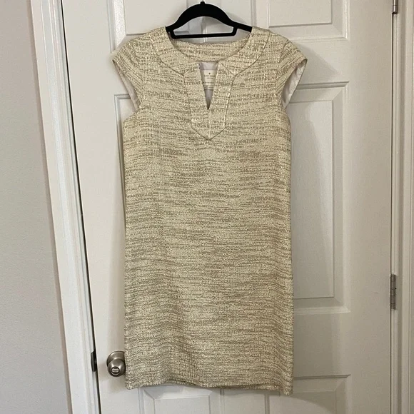 NWOT Kate Spade gold short sleeve v neck shift dress w/side zipper